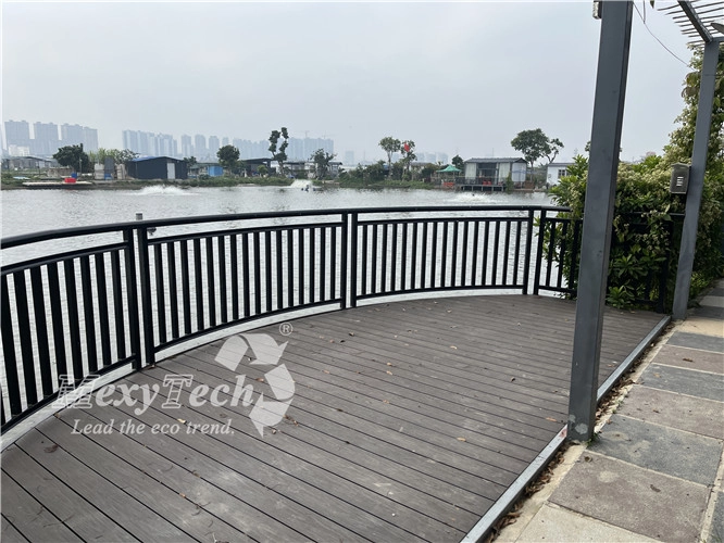 Co-extrusion-Decking-Project-in-China