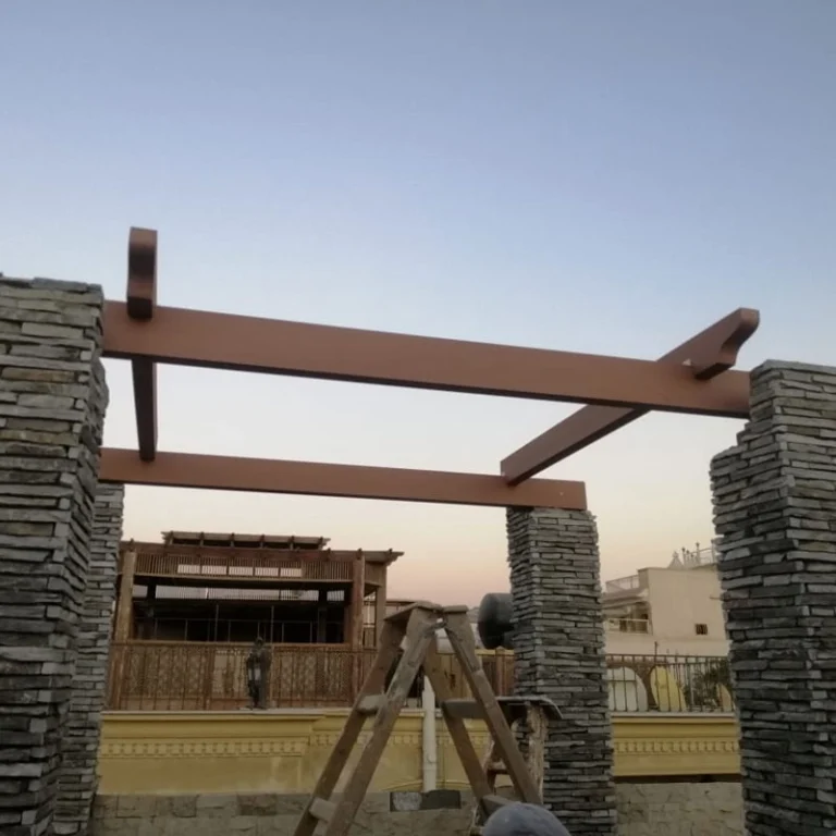 Custom-Pergola (1)