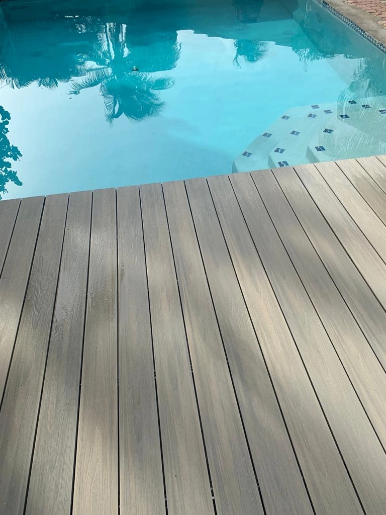 pool deck